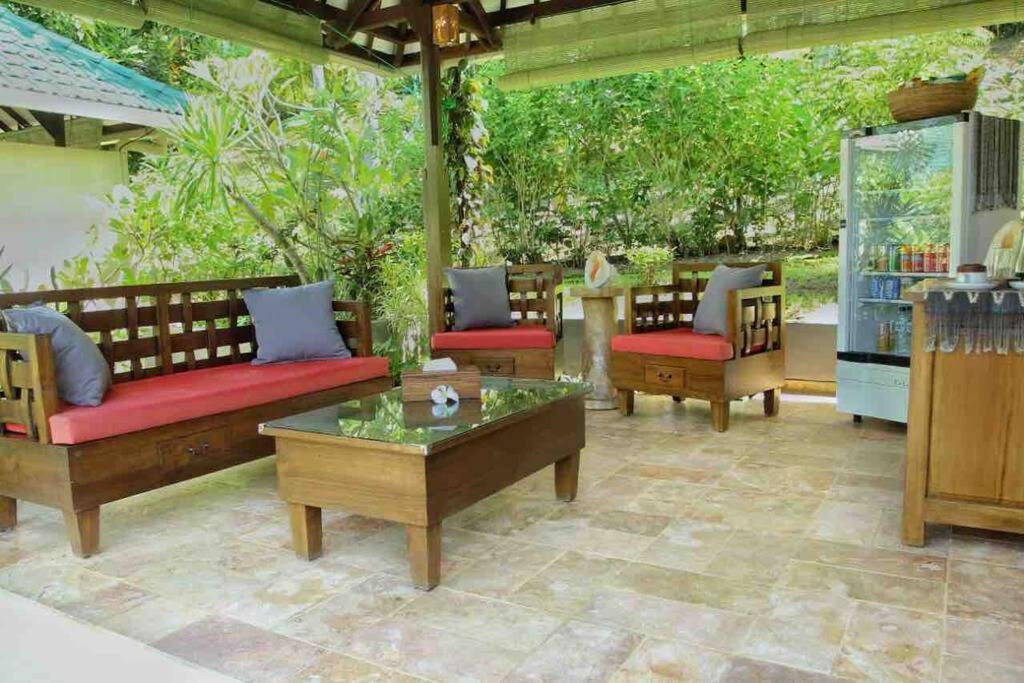 Villa Serene & Spa Mangsit Exterior foto